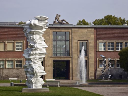 Tony Cragg im Ehrenhof, Düsseldorf