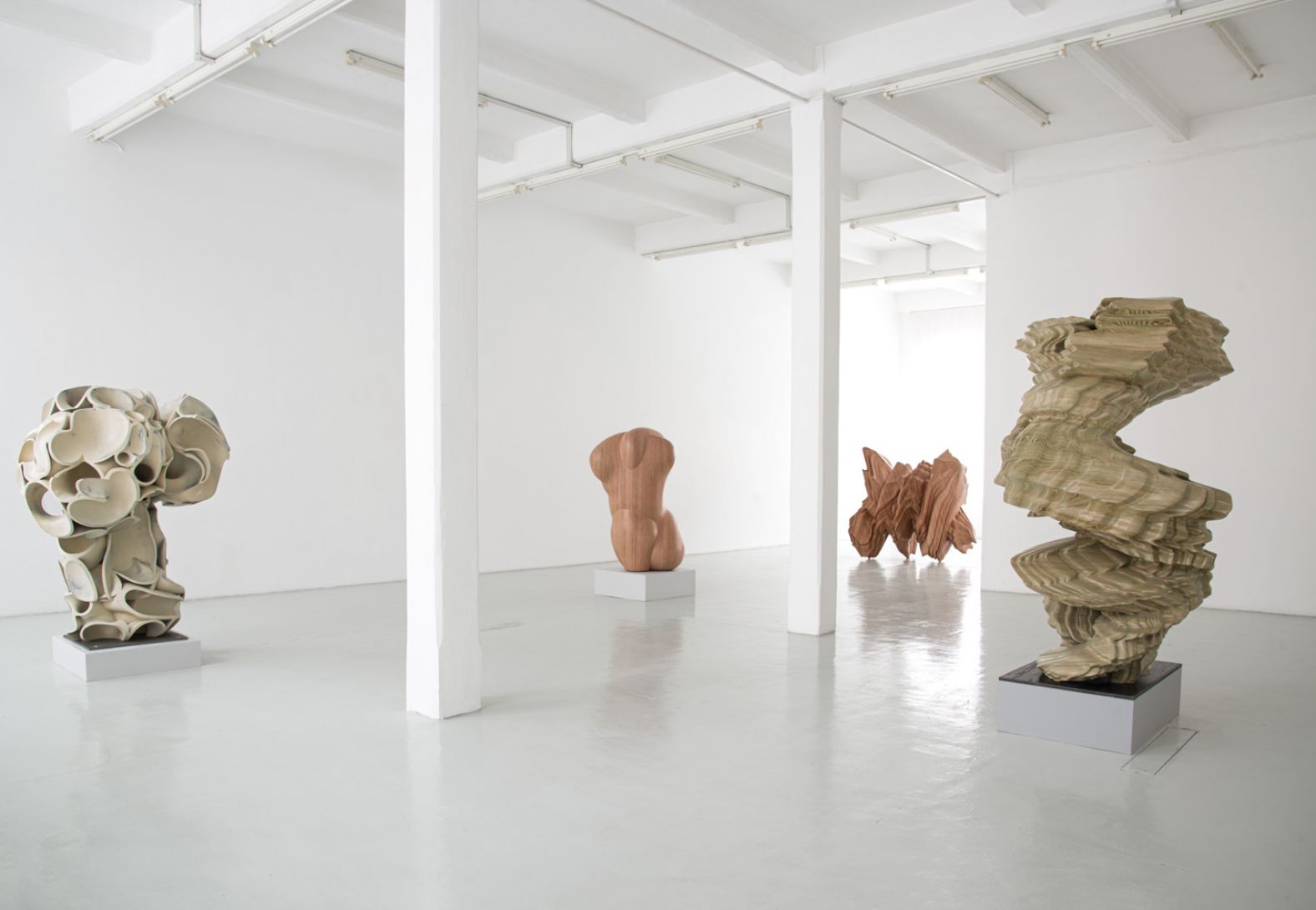 Tony Cragg "In No Time" at Tucci Russo Gallery from 10 October 2021 till 31 January 2022